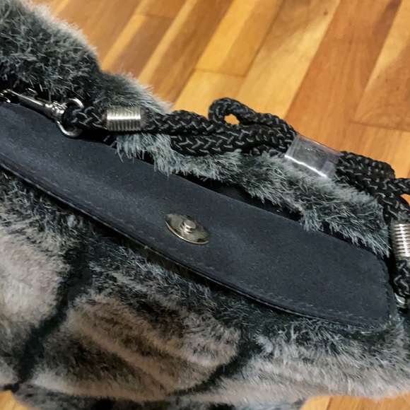 Sasha NY Faux Fur Crossbody Convertible  Bag - Picture 3 of 6